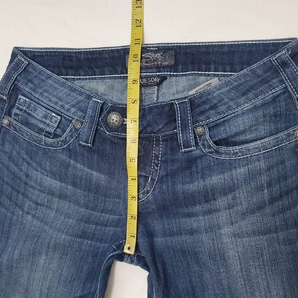 Silver JeansTuesday Lowrise Slim Bootcut Jeans 29 Waist - Picture 11 of 12